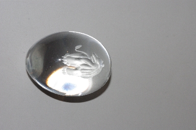 +MBAAC #01-9499  "Lead Crystal Lion Etched Egg"