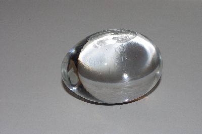 +MBAAC #01-9499  "Lead Crystal Lion Etched Egg"