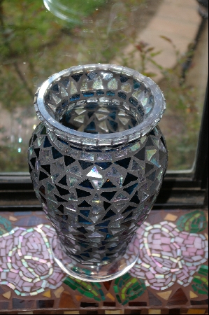+MBA #3-066  "Blue & Clear Stanied Glass Vase