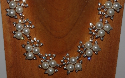 +MBAM #421-0084  "Beautiful Faux Glass Pearl Chocker"