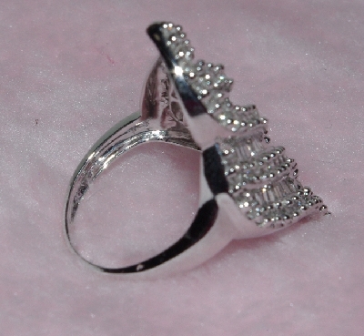 +Lamps II #0109  "Beautiful 14K White Gold Baguette & Round Diamond Ring"
