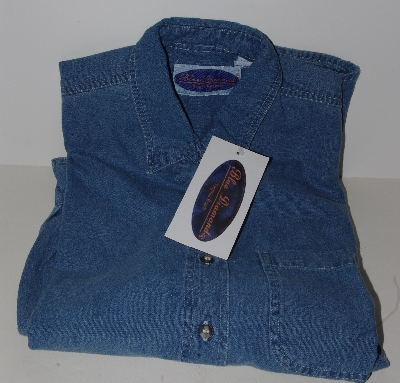 +MBA #1313-0028  "Mens Extra Large Blue Diamond Denim Shirt"