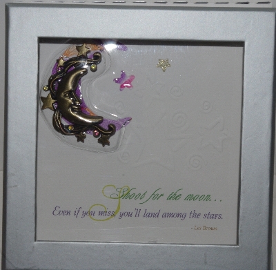+MBA #1515-0068    "Shoot For The Moon Card & Pin Gift Box Set"