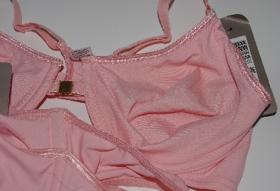 +MBA #2929-480  "2006 Set Of 2 Jockey Natural Shaping Racerback Bras"