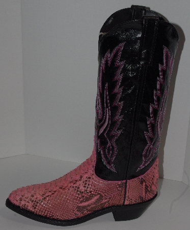+MBA #2929-0069   "2005 Laredo Hot Pink Python Women's Cowboy Boots" 