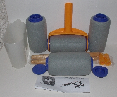 +MBA #3333-471   "Paint Runner Self Contained Paint Roller System With 4/Rollers"