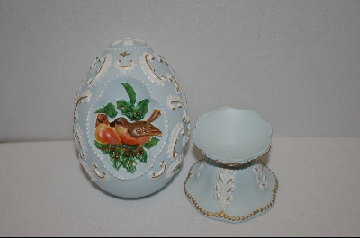 +MBA #9-090  Avon 1994 Birds Of Joy Collection Egg