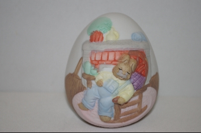 +MBA #9-065  ROC 1992 Easter Bunny Ceramic Egg