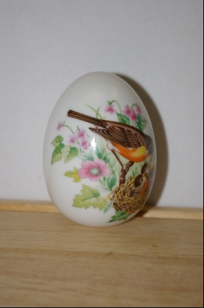 +MBA #9-121  Avon "Every Spring Egg"