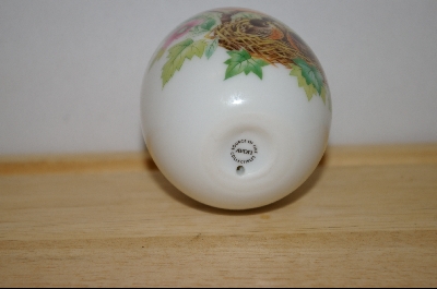 +MBA #9-121  Avon "Every Spring Egg"