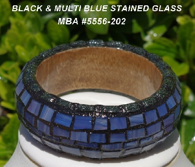 +MBA #5556-202  "Black Trim & Lavender Mixed Blue Stained Glass Bangle Bracelet"