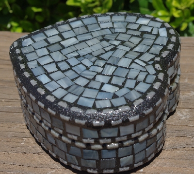 +MBA #5558-253  "Grey Stained Glass Heart Shaped Jewelry Trinket Box"