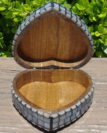 +MBA #5558-253  "Grey Stained Glass Heart Shaped Jewelry Trinket Box"