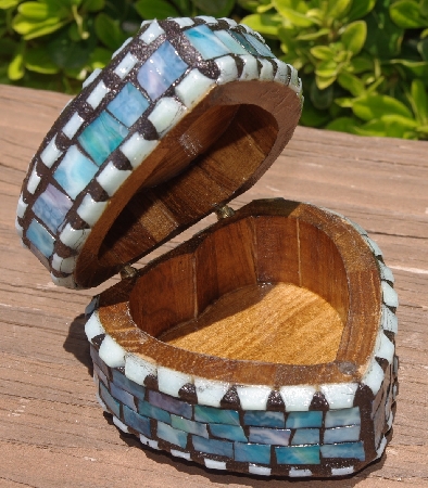 +MBA #5558-345  "Small Multi Blue Stained Glass Heart Shaped Mosaic Jewelry Trinket Box"