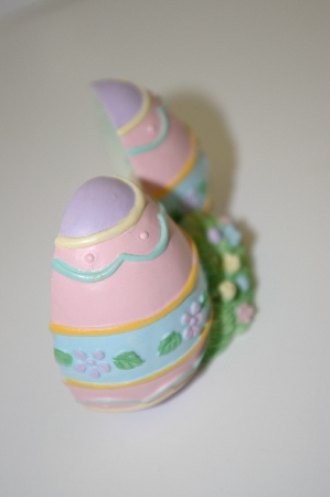 +MBA #10-253  1990's Hinged Egg With Bunny & Work Shop Inside