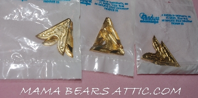 +MBA #5608-129  "1990's Set Of  (7) Tandy Leather Collar Tips"