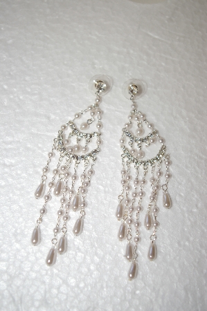 +MBA #17-466  Glass Pearl & Clear Crystal Fancy Drop Earrings