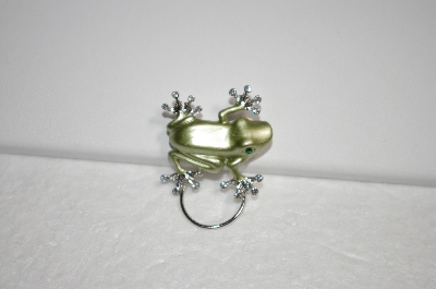 +MBA #18-218  Green Enamel & Crystal Frog PIn