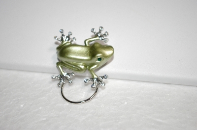 +MBA #18-218  Green Enamel & Crystal Frog PIn