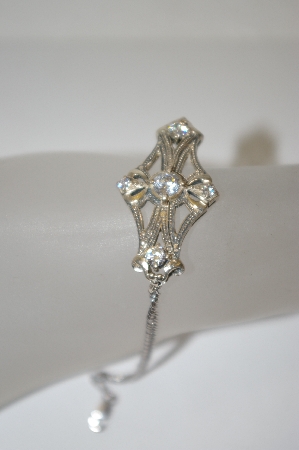 +MBA #19-330   1980's Vintage Diamonique Antique Look Bracelet