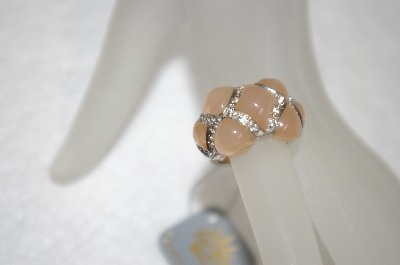 +MBA #19-036  Angelique De Paris Pink Resin Ring