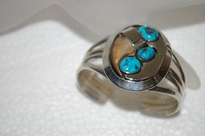 +MBA #20-511  Artist "Delbert Vandever"  Signed Bear Claw & Blue Turquoise Sterling Cuff Bracelet