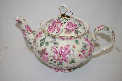 +MBA #5-1642D  Porcelain Scalloped Butterfly Teapot