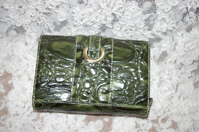 +MBA #33-194   "Olive Green Charlie Lapson "Bernadina" Wallet