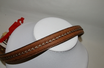 +MBA #81-063  "Tony Lama Tan Leather Horse Hair Trimed Belt & Buckle