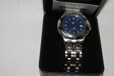 +MBA #85-102    Genevex "Blue Face" Men's Stainless Steel Watch