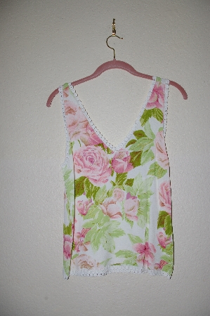 +MBADG #52-138  "Peck & Peck Fancy Rose Pattern Knit Tank"