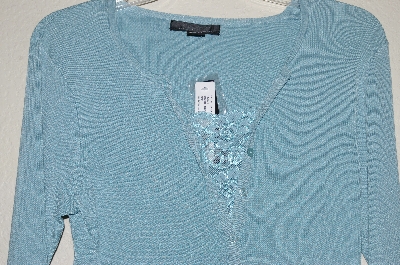 +MBADG #31-466   "C'est City Fancy Blue Knit Top With Lace Trim"