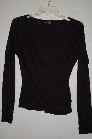 +MBADG #31-452  "Boston Proper Black Cross Over Stretch Top"
