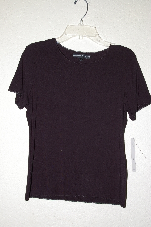 +MBADG #28-426  "Isabella DeMarco  Black Stretch T"