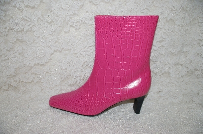+MBAB #29-272 "Diane Gilman Fancy Pink Faux Snake Skin Boots"