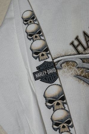 +MBAMG #25-014  "Harley Davidson White Skull Sword Long Sleve T"