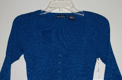 +MBAMG #25-259  "Moda Green Knit Sweater"